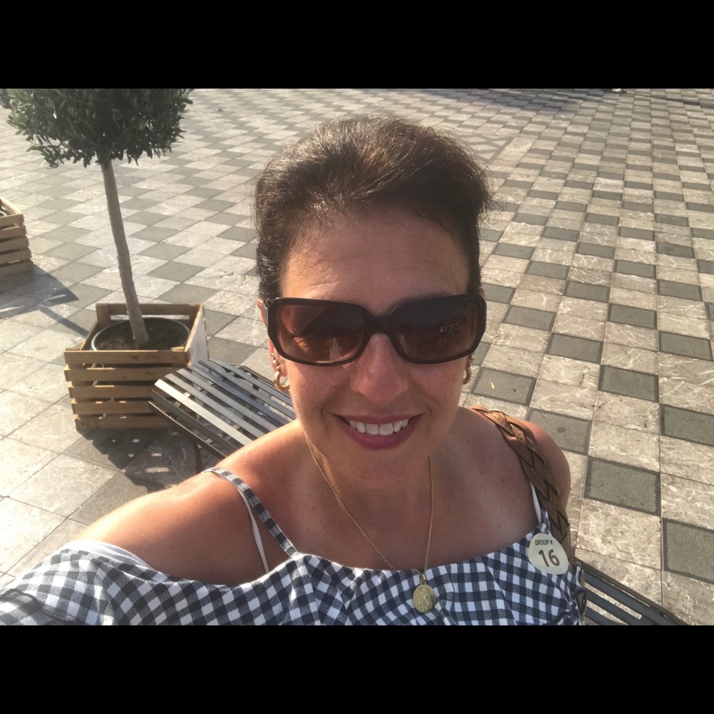 Meet your Posher, Patti